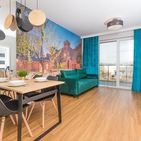 Royal Manu Apartment Netflix Łódź Esterno foto