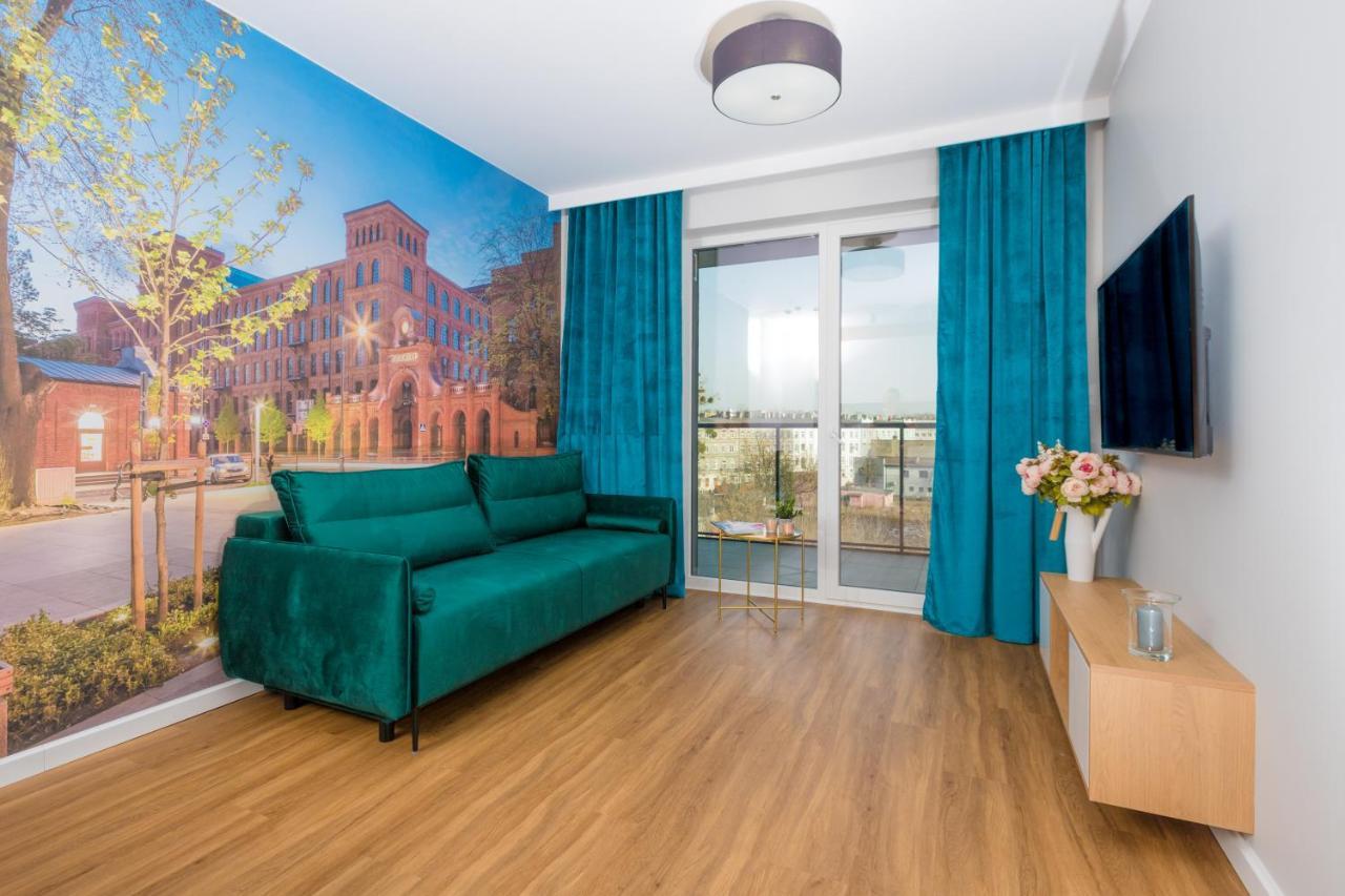 Royal Manu Apartment Netflix Łódź Esterno foto